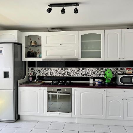 Panoramic M&M Apartment ซูชาวา ภายนอก รูปภาพ