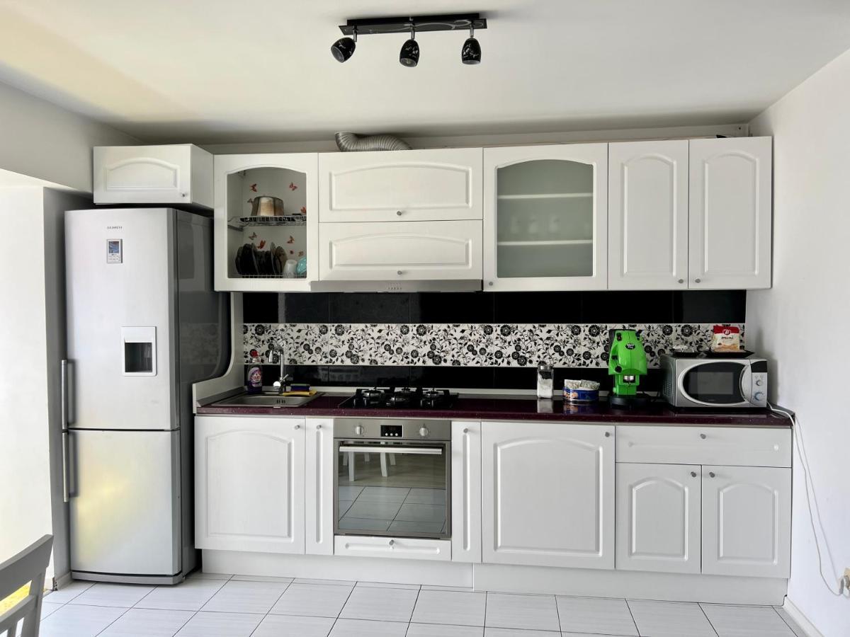Panoramic M&M Apartment ซูชาวา ภายนอก รูปภาพ