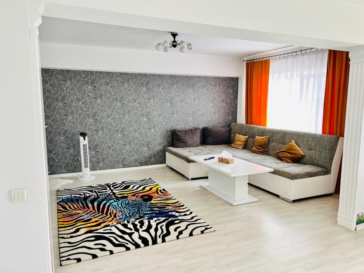 Panoramic M&M Apartment ซูชาวา ภายนอก รูปภาพ