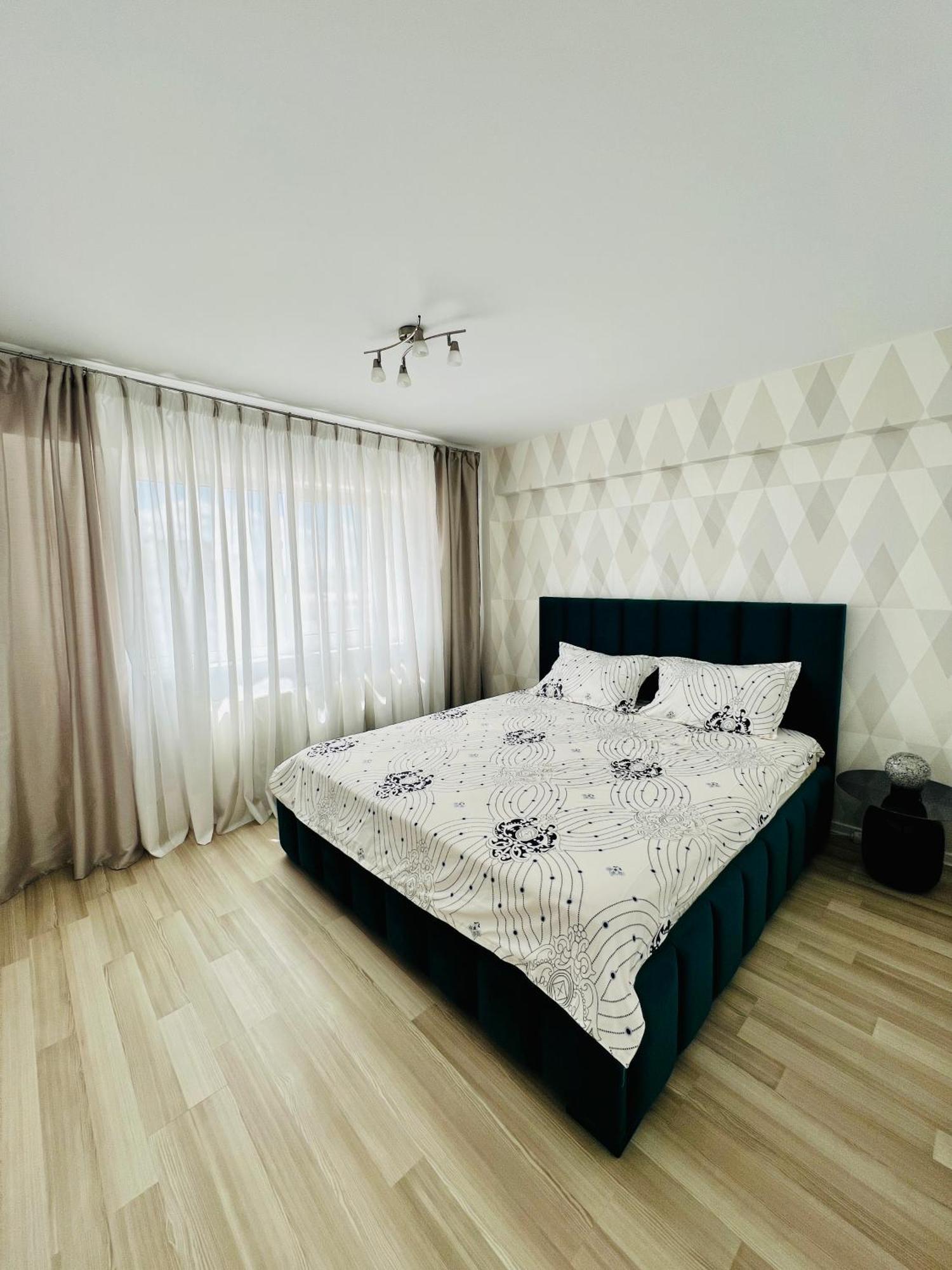 Panoramic M&M Apartment ซูชาวา ภายนอก รูปภาพ